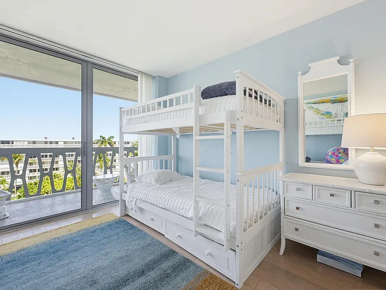 2505 S Ocean Blvd — Photo 15