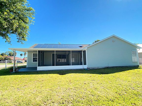 2nd image of 2242 SW Natema Road