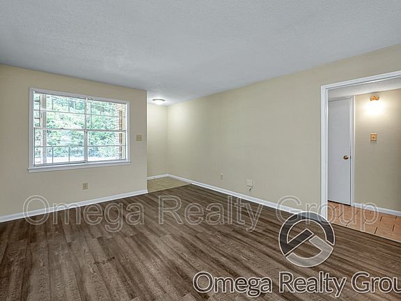 3rd image of 3501 24th St #1