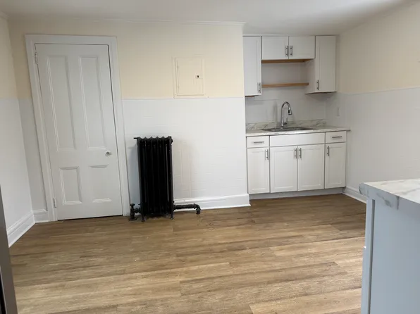 22 S Regent St, Port Chester, NY 10573