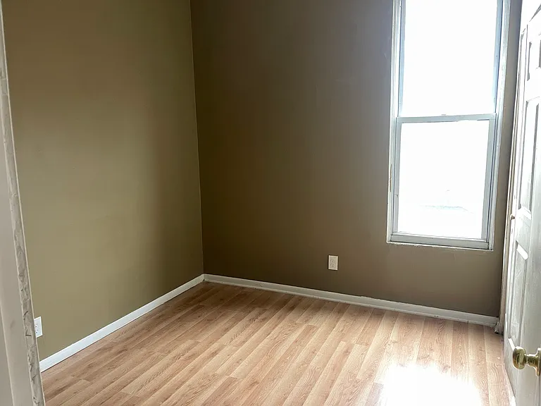 224 Conkey St #2 — Photo 11
