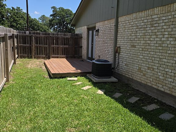 2nd image of 3600 Forestwood Dr #B