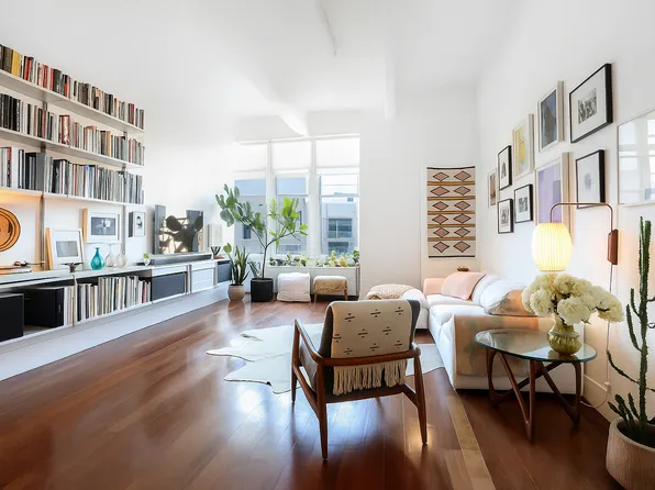 60 Broadway image 2 of 16