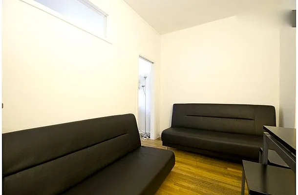 Rented by Eisenberg Exclusives | media 38