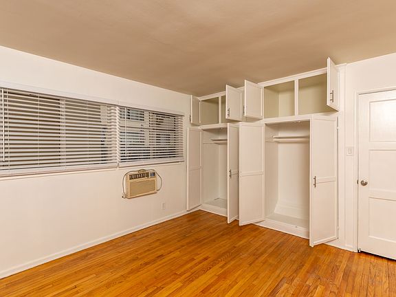 4th image of 1245 N Laurel Ave #12