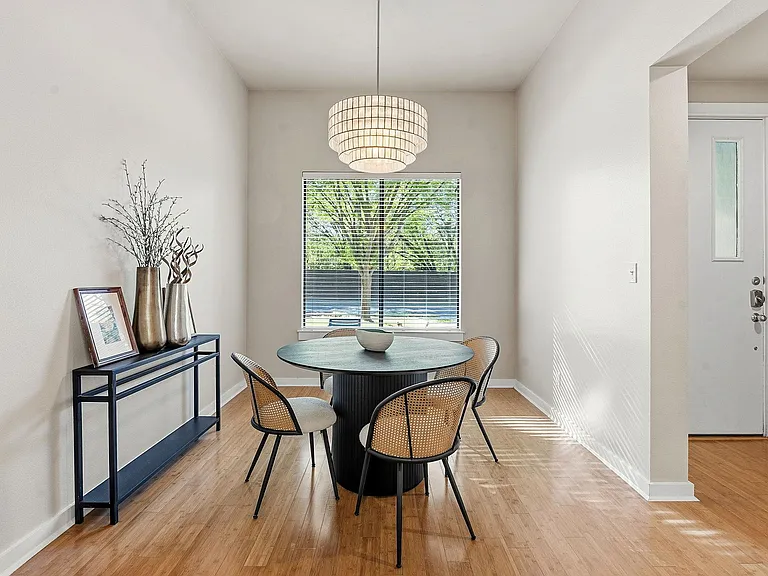 2911 Corbin Ln — Photo 11