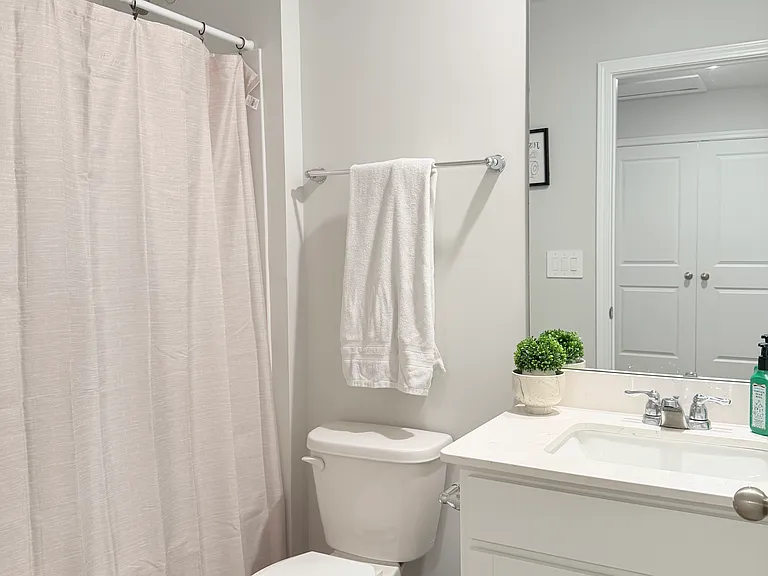 1474 Lexington Way — Photo 24