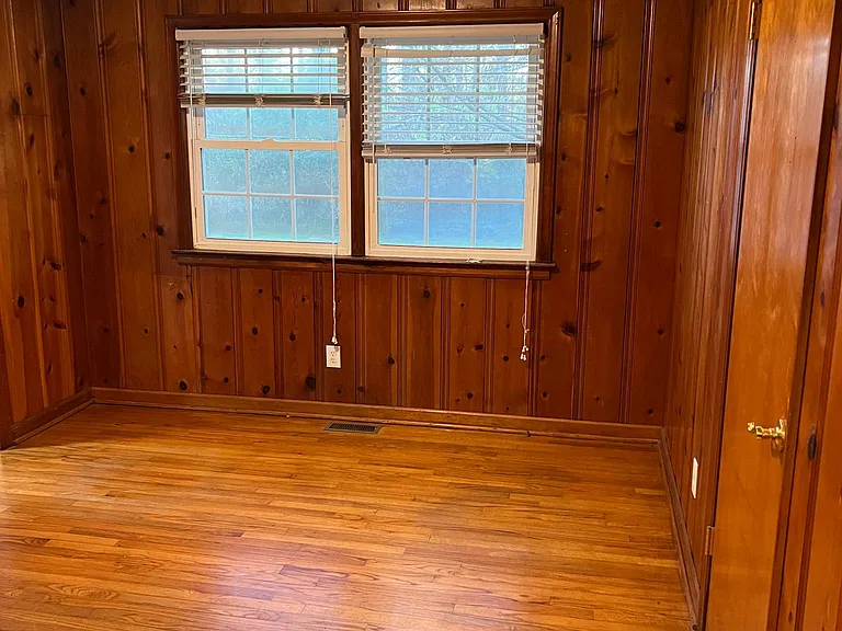 610 Wakeland Dr — Photo 10