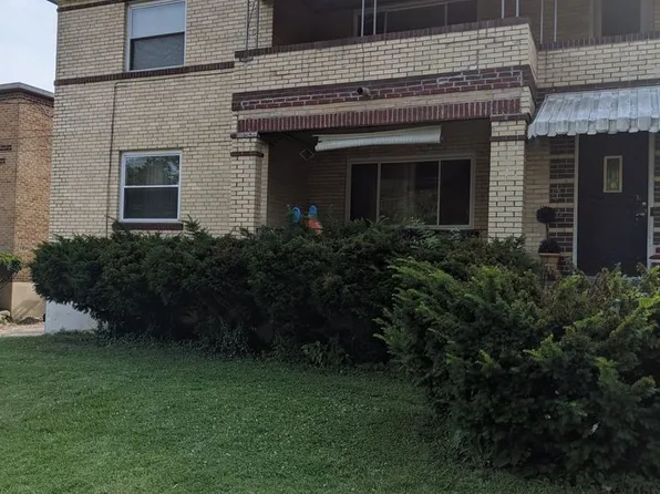 7713 Greenland Pl #1, Cincinnati, OH 45237