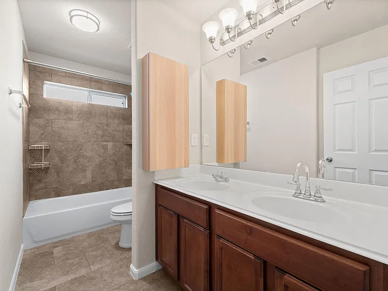 3548 Rebecca St — Photo 26