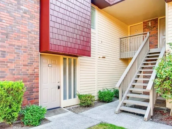 511 141st Ave SE APT 42, Bellevue, WA 98007