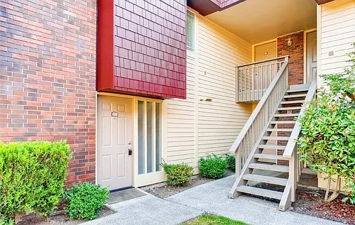 511 141st Ave SE #42 Photo 1