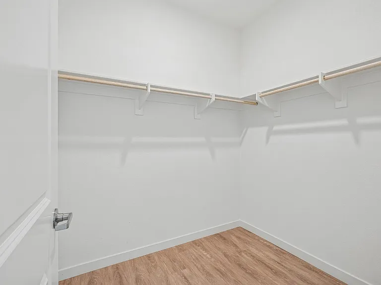 Altitude Apartments — Photo 30