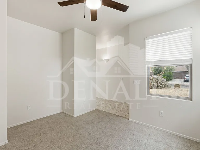 584 N Highlands Grove Ln — Photo 13