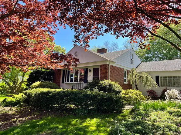 536 Ferry Road, Orange, CT 06477