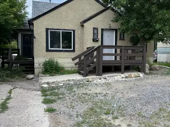 4513 50th St #1A, Sylvan Lake, AB T4S 1L6