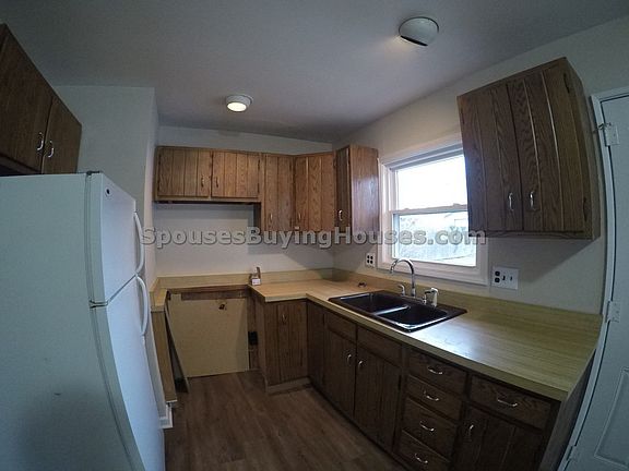 4th image of 2033 N Dequincy St