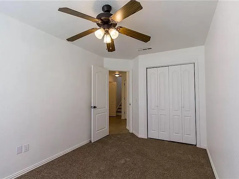 774 W Breeze Cv — Photo 20