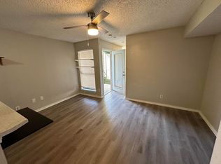 9833 Walnut St APT Q301, Dallas, TX 75243