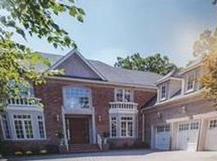 10 Hidden Pond Ct, East Brunswick, NJ 08816