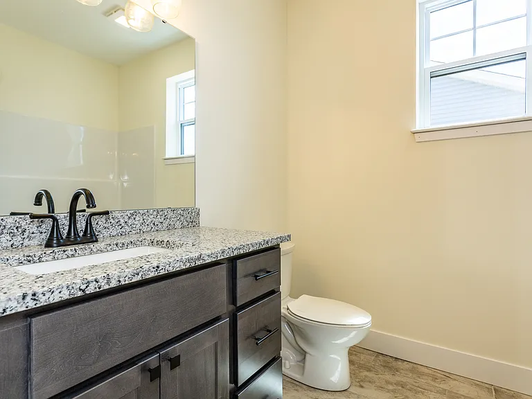 7154 Savannah Dr — Photo 24