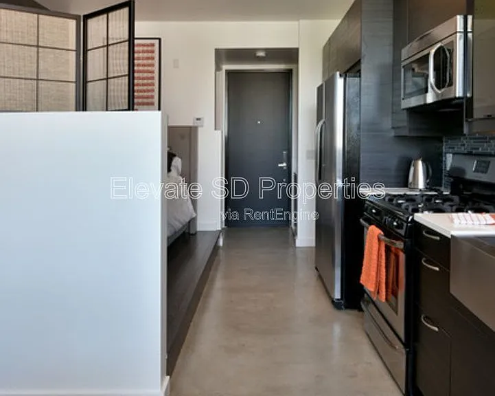 1965 Columbia St #6 — Photo 21