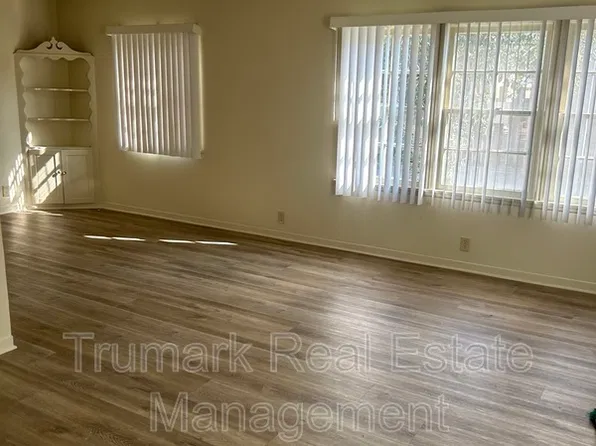 1447 E Broadway, Glendale, CA 91205