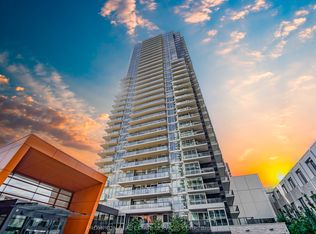 73 McMahon Dr #107, Toronto, ON M2K 0H3