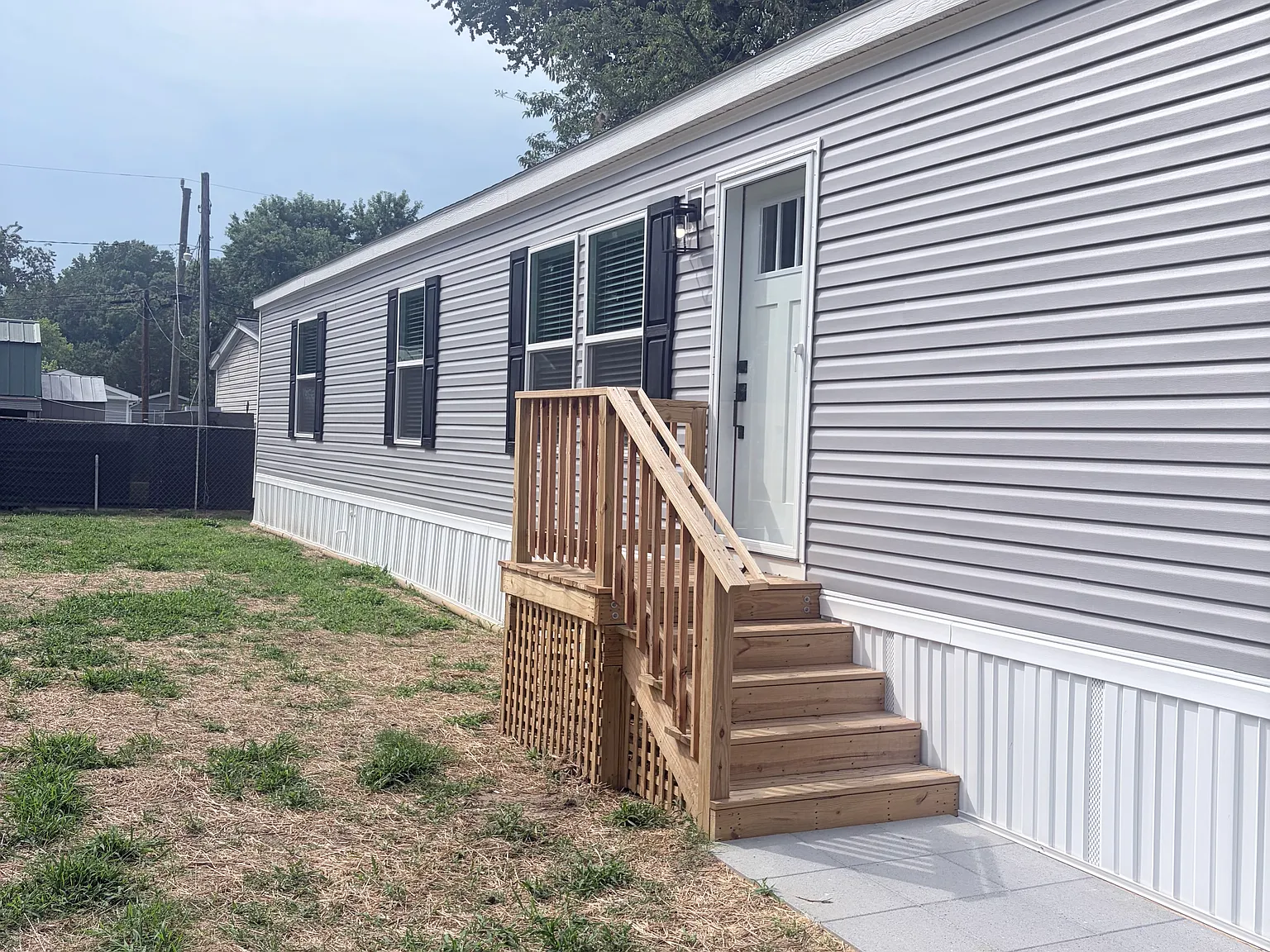 3 bed, 1152 sqft, $1,600 — Photo 3