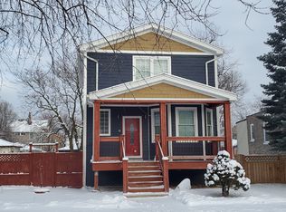 1215 Harvey Ave, Berwyn, IL 60402