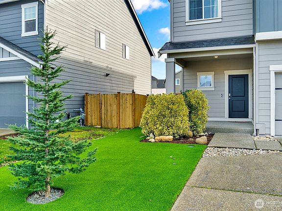4th image of 18673 106th Avenue Ct E
