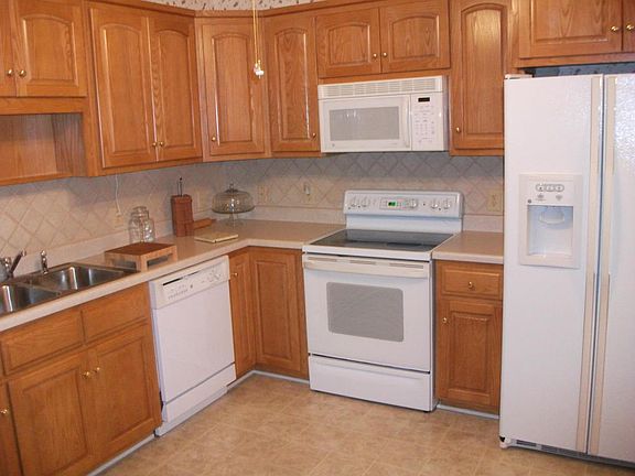 3rd image of 3025 McVitty Forest Dr APT 314