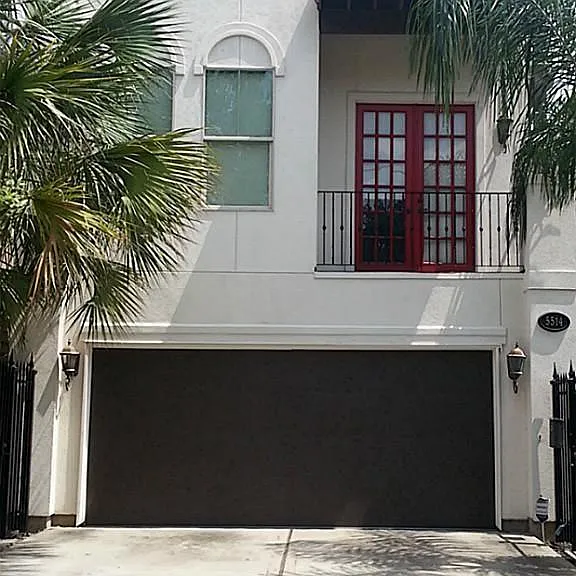 5514 Larkin St — Photo 1