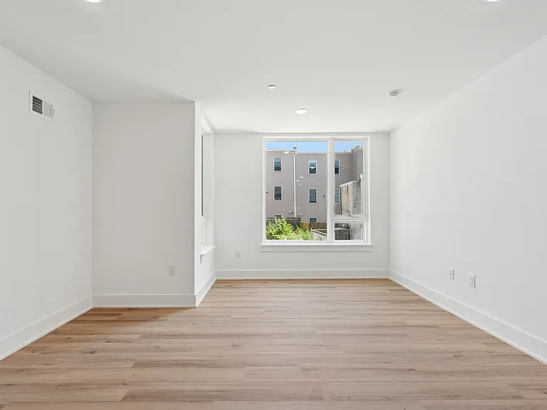 3609 Brandywine St #5 — Photo 12