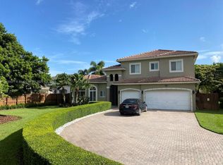 1927 SE 22nd Dr, Homestead, FL 33035