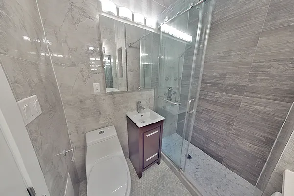 Rented by AD Real Estate Investors | media 9