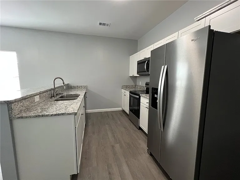 1518 Swamp Rd SE — Photo 10