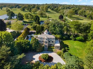 35 Westford Ave, Warwick, RI 02889