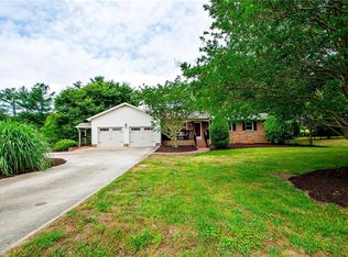 414 Nc Highway 150 W, Greensboro, NC 27455