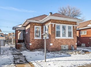 7724 S Chappel Ave, Chicago, IL 60649