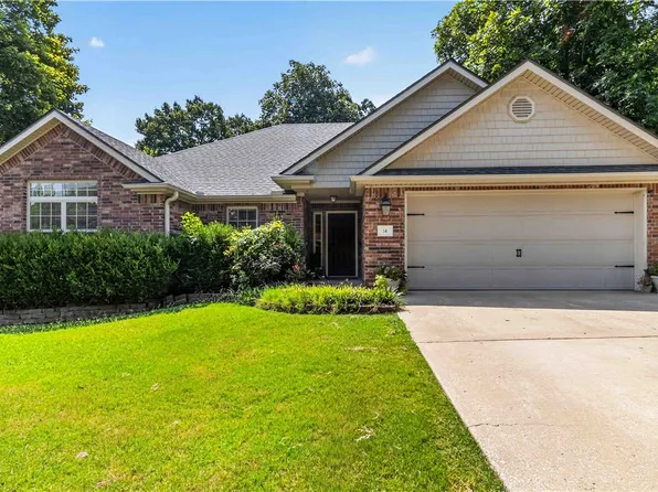 14 Boxford Dr, Bella Vista, AR 72715