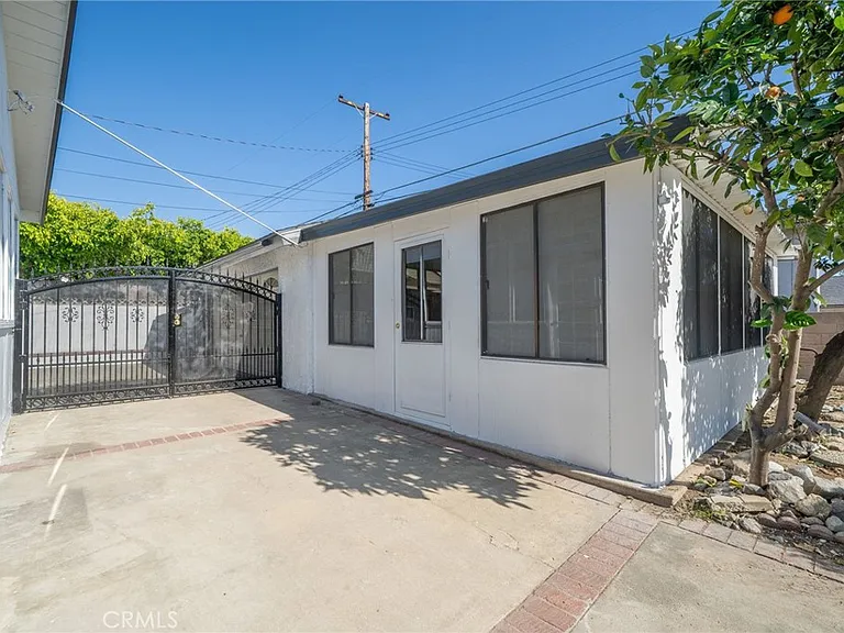 1032 E Buckboard Ave — Photo 23