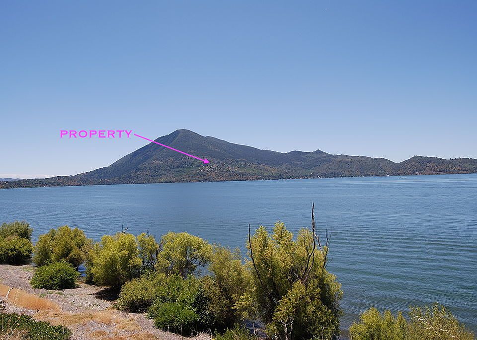 1st image of 3048 Skyline Dr