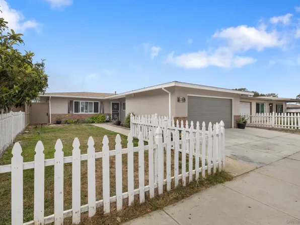 1315 Bush St, Oceanside, CA 92058