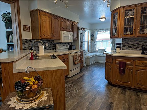 3rd image of N4900 Homestead Road