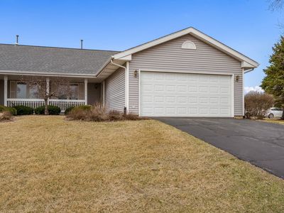 3812 Westlake Village Dr, Winnebago, IL, 61088