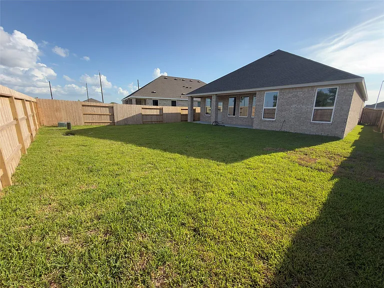 7919 Evening Emerald Dr — Photo 29