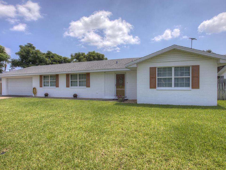 1st image of 881 W Coquina Dr