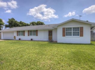 881 W Coquina Dr, Daytona Beach, FL 32117