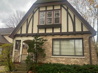2108 N 81st St, Wauwatosa, WI 53213